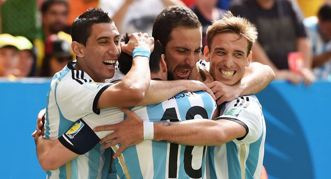 开云体育中国-法国完胜比利时,阿奎罗一己之力扛起全队的简单介绍