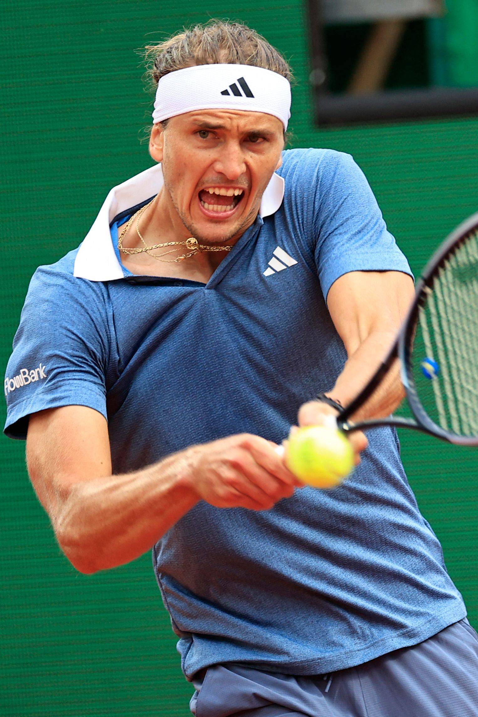 日本网球队险胜世界网球队,兹维列夫关键制胜的简单介绍 日本网球队险胜世界网球队,兹维列夫关键制胜的简单介绍