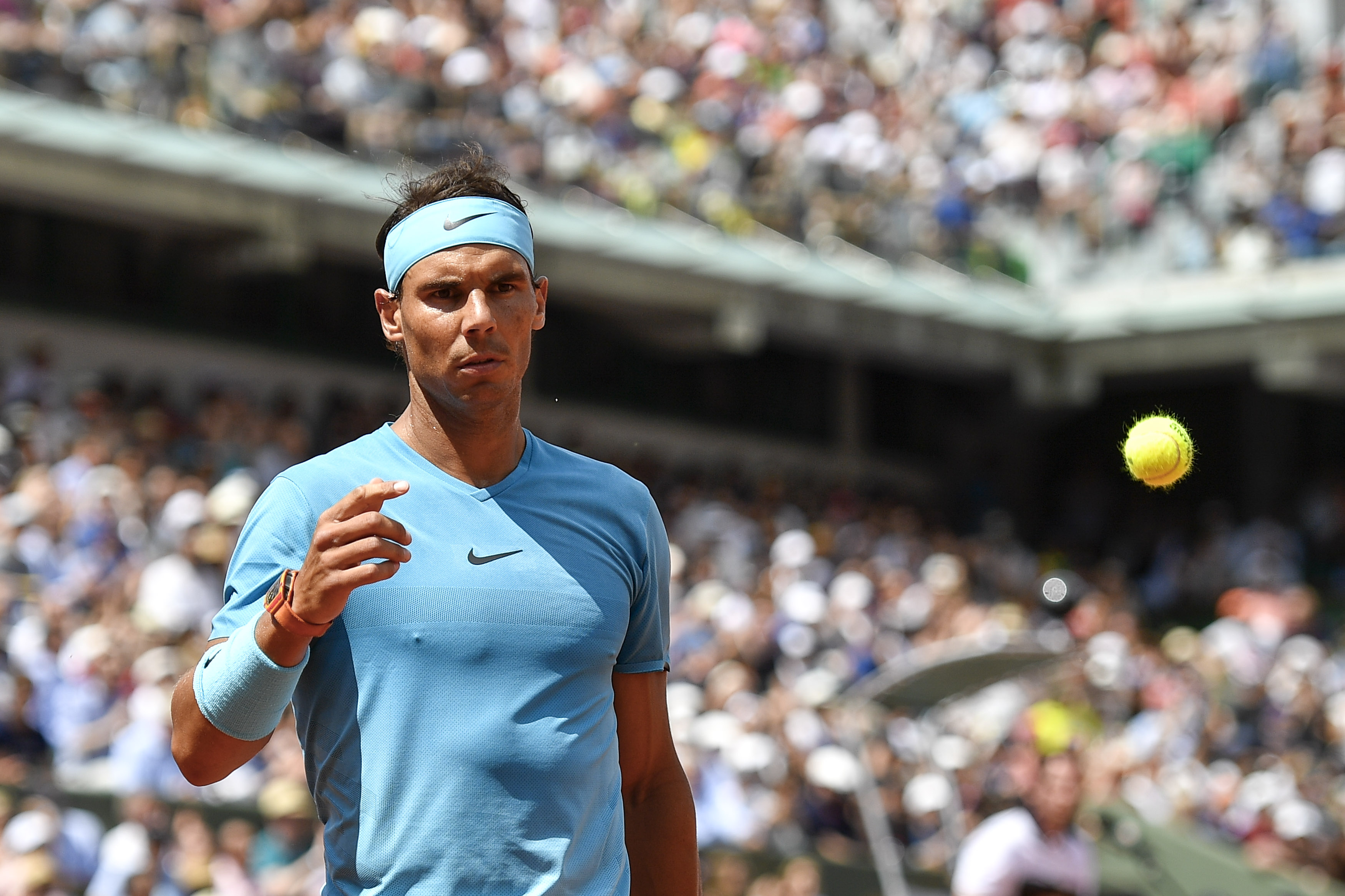 英国网球队险胜欧洲网球队,纳达尔绝境逆转的简单介绍 英国网球队险胜欧洲网球队,纳达尔绝境逆转的简单介绍