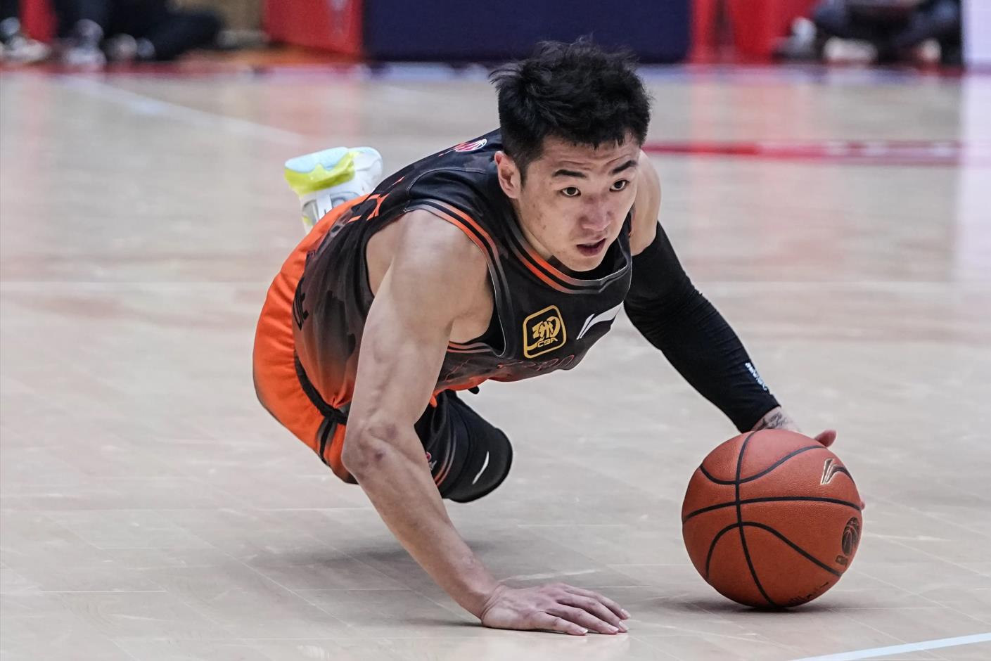 开云体育下载-关于江苏肯帝亚全队势不可挡,实力赢得胜利的信息