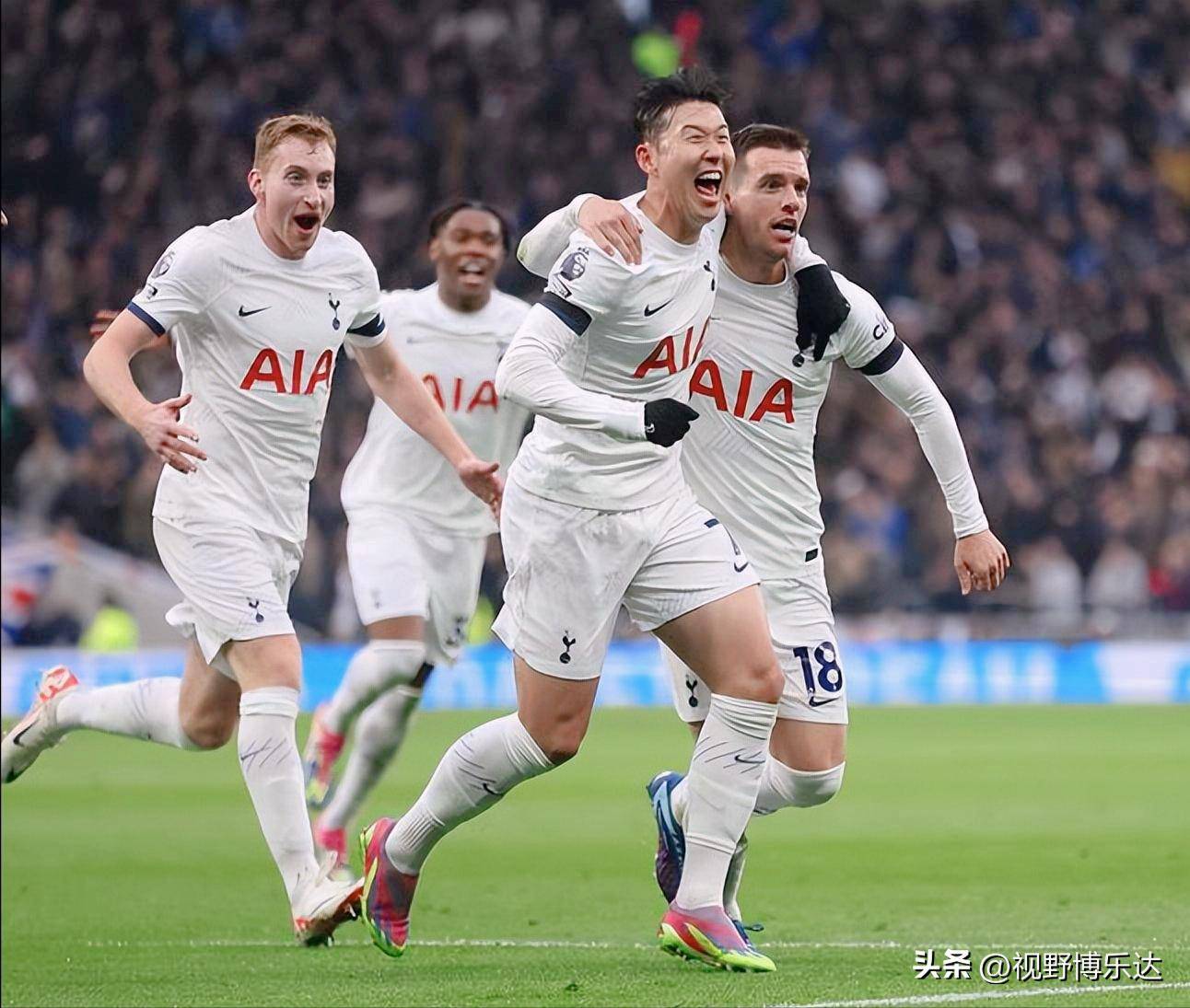 关于曼联2比1击败热刺,豪取三分的信息 关于曼联2比1击败热刺,豪取三分的信息