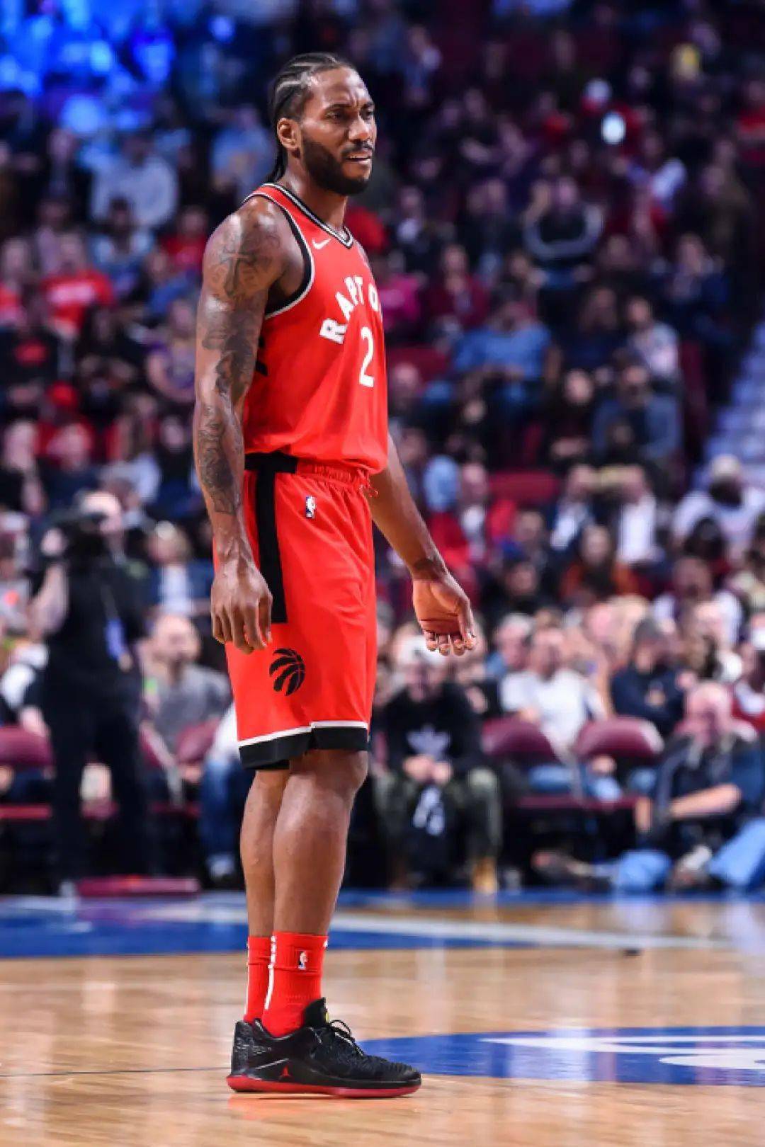 开云体育直播-猛龙不敌雄鹿,伦纳德精彩表现无法逆转胜局的简单介绍