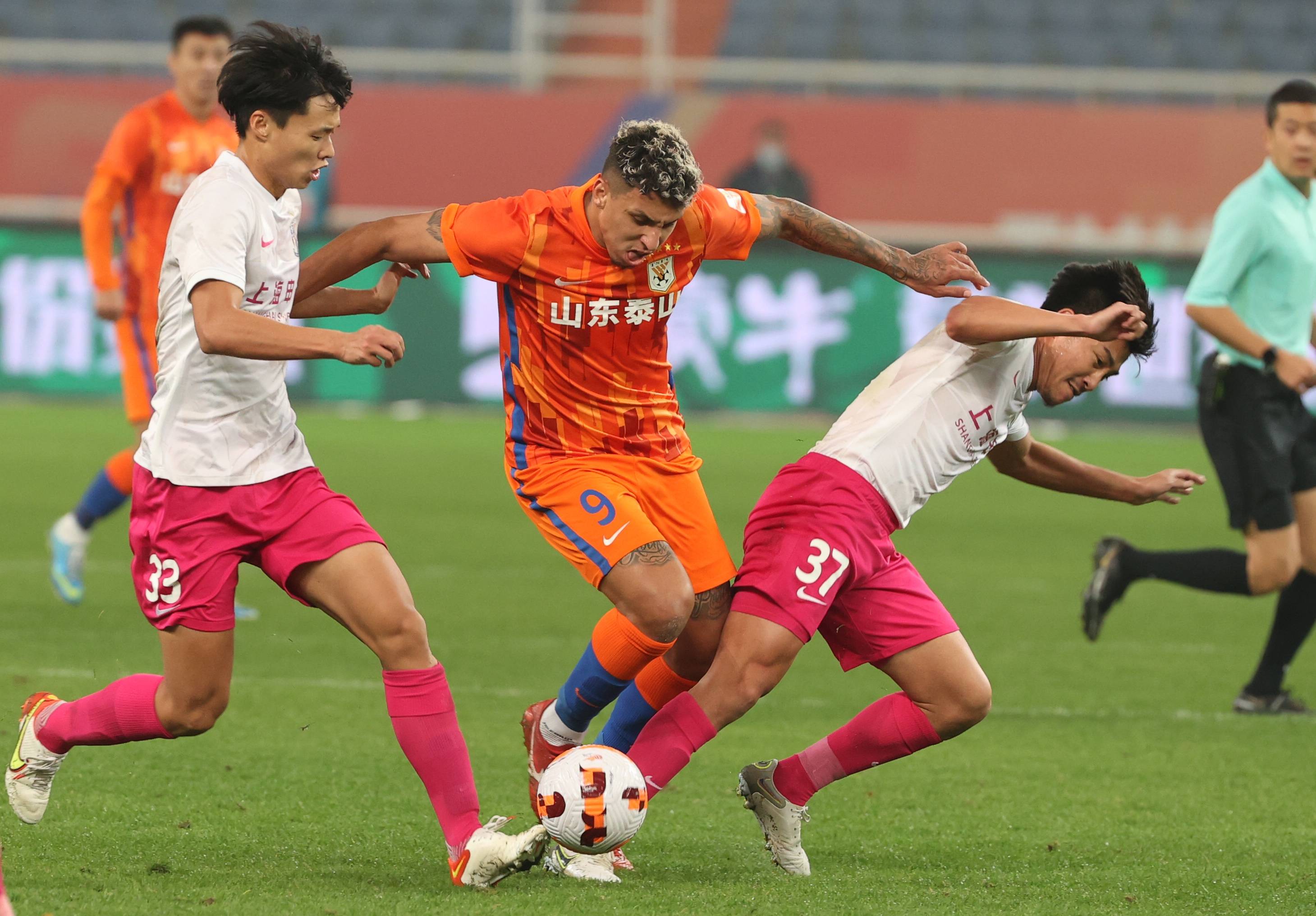 开云官方app入口-关于球队在客场作战中取得了一场不容易的胜利的信息