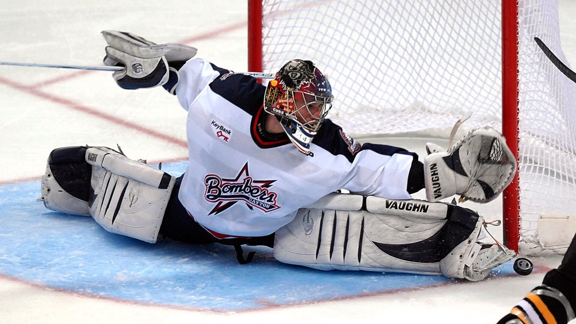 锡安关键时刻站出来，马刺火力压制篮网