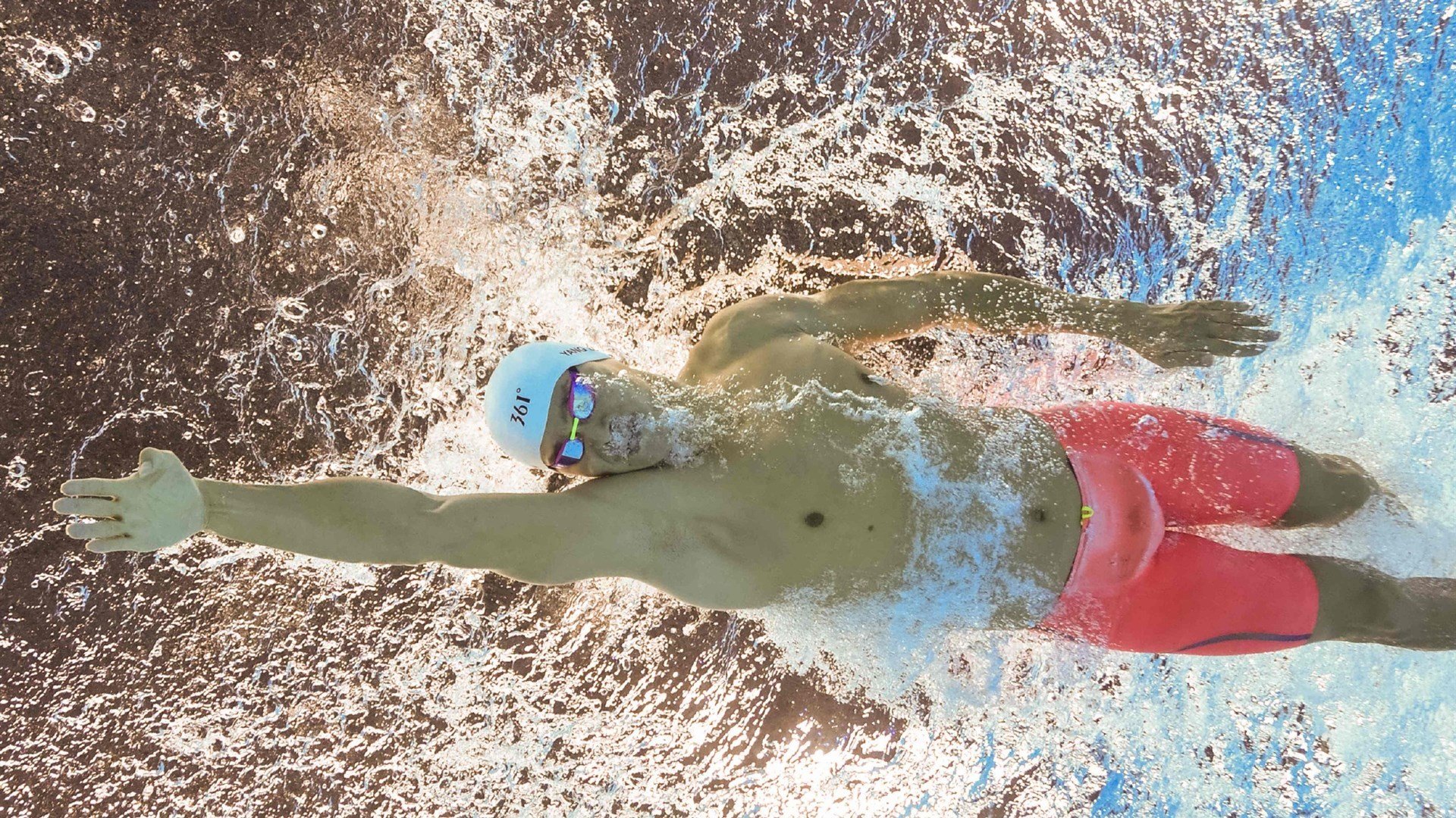 当凯尔特绿衫军遇见东方巨龙，浓眉肆虐上海滩，无人可挡的进攻艺术